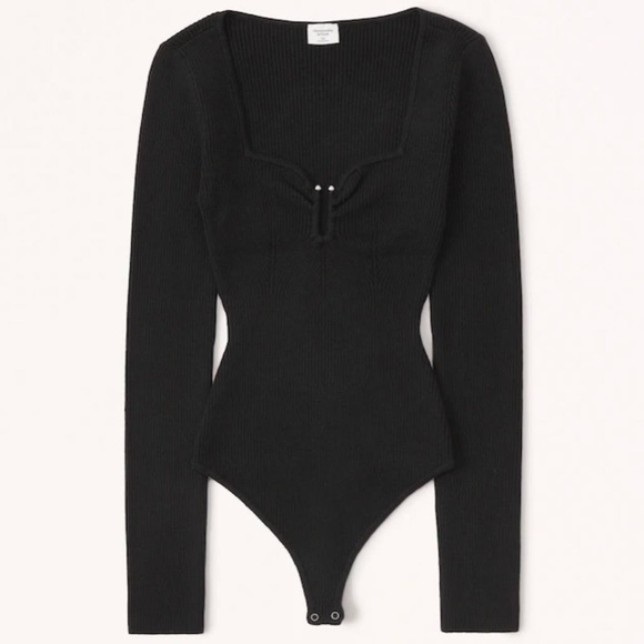 NWT Abercrombie Long-Sleeve Hardware Bodysuit - Black - Picture 2 of 7